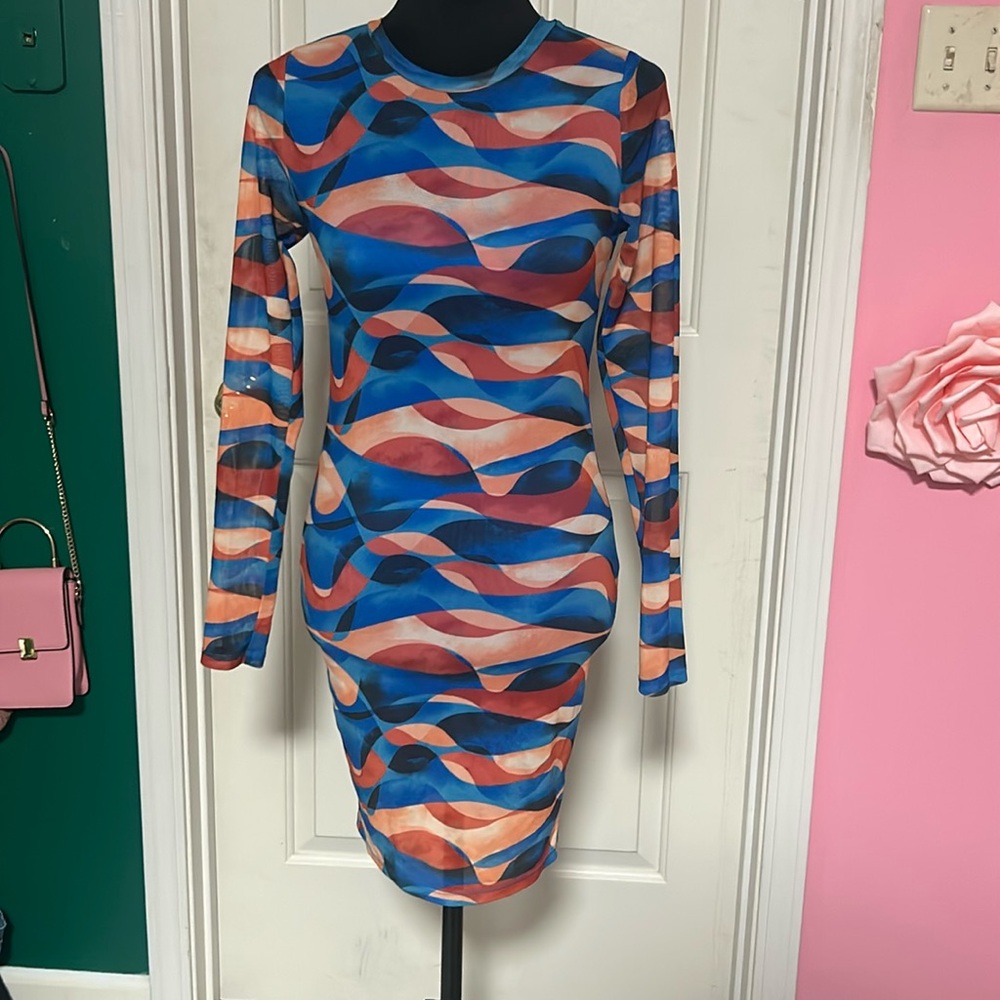 Warm tone, body con dress